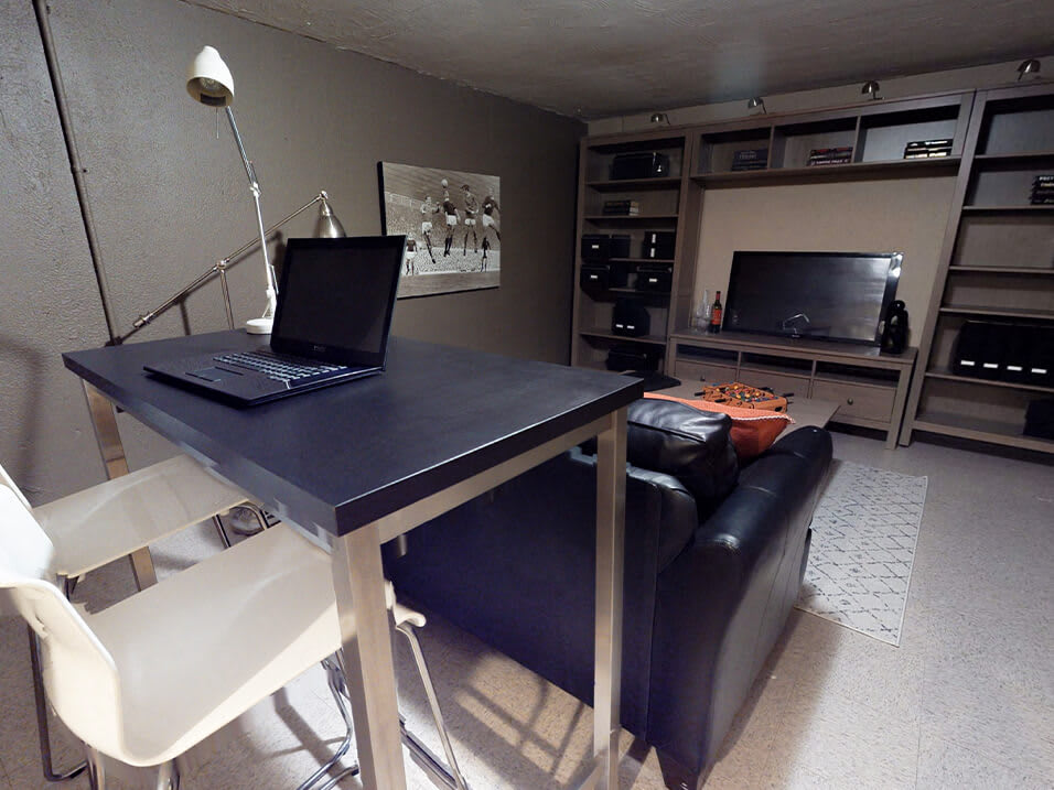 Photo and Video Gallery Fairlane East Apartments in Dearborn, MI